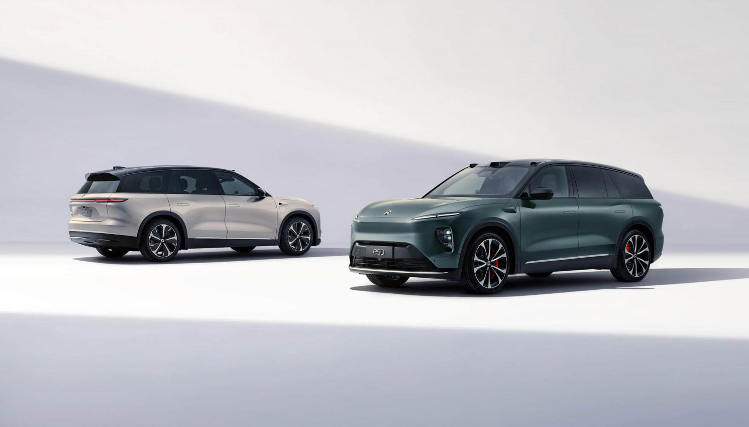 NIO ES8. Экстерьер
